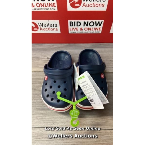 6505 - CHILDRENS NEW CROCS - BLUE - J1 / H65