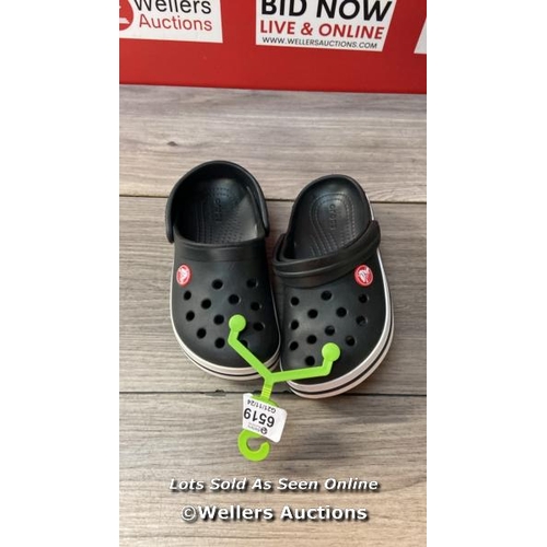 6519 - CHILDRENS NEW CROCS - BLACK - C11 / H65