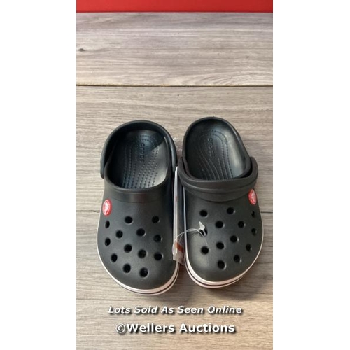 6521 - CHILDRENS NEW CROCS - BLACK - C11 / H65