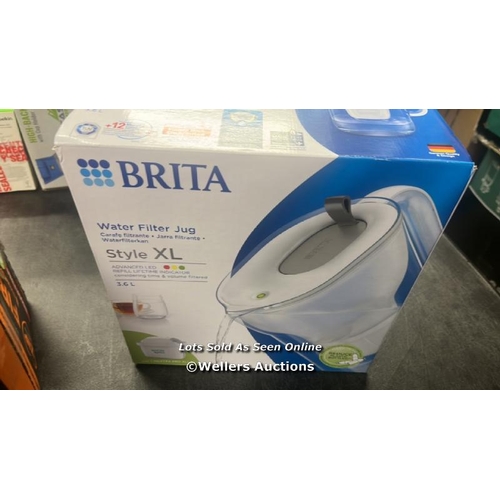 372 - BRITA MAXTRA XL STYLE JUG / APPEARS NEW OPEN BOX / B12