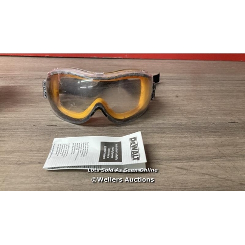 8517 - DEWALT GOGGLE CONCEALER CLEAR GOGGLE DPG82-11D / USED CONDITION / E36 [COLLECTION FROM GUILDFORD]