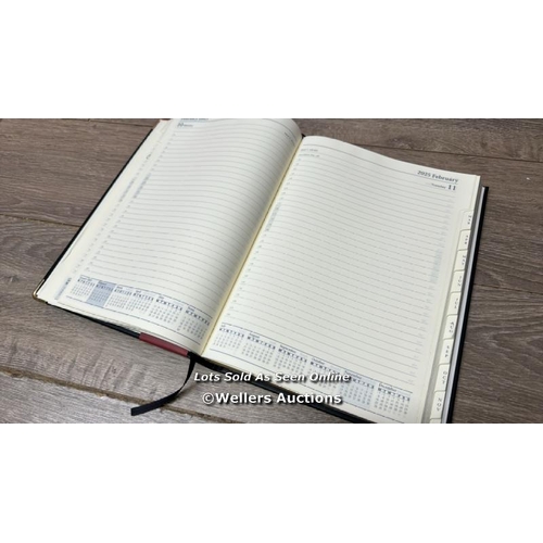 8667 - COLLINS CLASSIC 2025 DIARY FOR PROFESSIONALS - MANAGER DAY A PAGE BUSINESS PLANNER (WITH APPOINTMENT... 