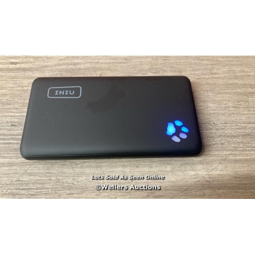 8767 - INIU POWER BANK, PORTABLE CHARGER 10000MAH SLIMMEST & LIGHTEST HIGH-SPEED USB C INPUT & OUTPUT, POWE... 