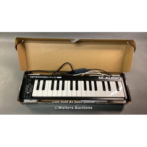 9519 - M-AUDIO KEYSTATION MINI 32 ULTRA PORTABLE MINI USB MIDI KEYBOARD CONTROLLER