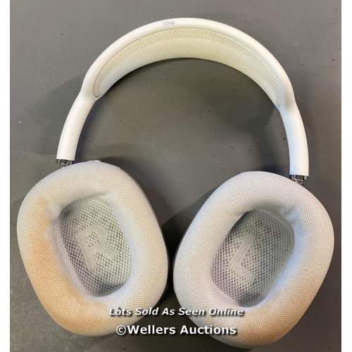 9619 - PRE OWNED APPLE HEADPHONE / MODEL A2096/ R-41177300/ HOY3355030BPPH5AV  WITH CASE - WHITE