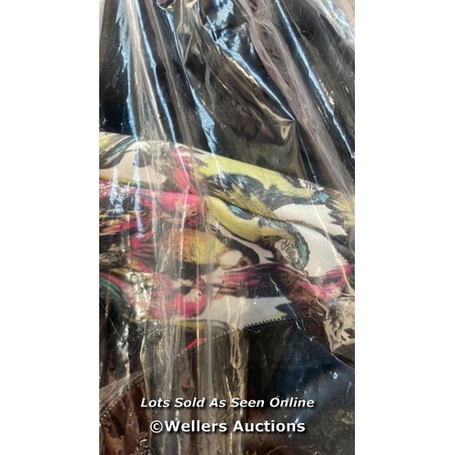 1004 - BAG OF PRE OWNED SHOPPING BAGS  / T