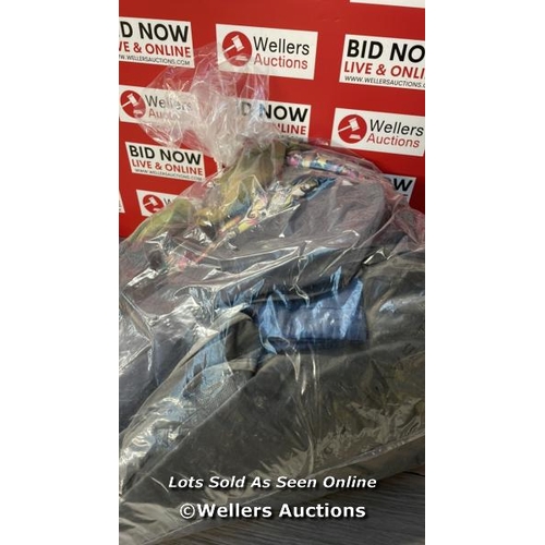 1004 - BAG OF PRE OWNED SHOPPING BAGS  / T