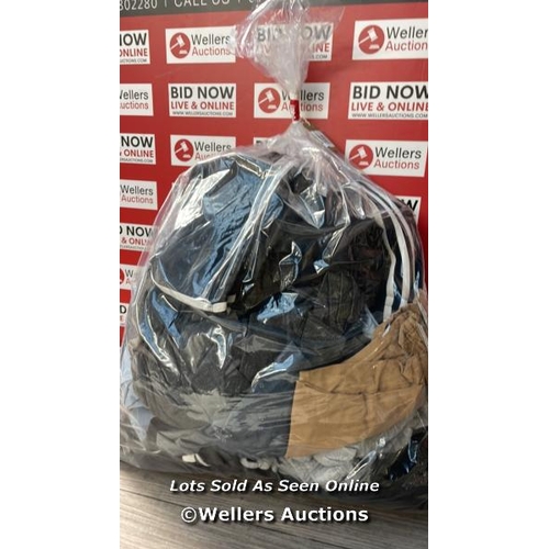 1094 - BAG OF PRE OWNED SPORTWEARS / S