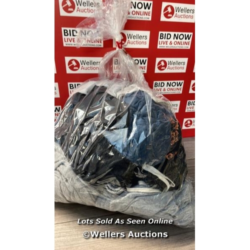 1161 - BAG OF PRE OWNED SPORTWEAR  / G