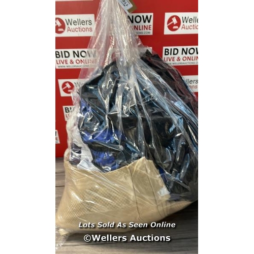 1169 - BAG OF PRE OWNED ETHINIC CLOTHES  / G