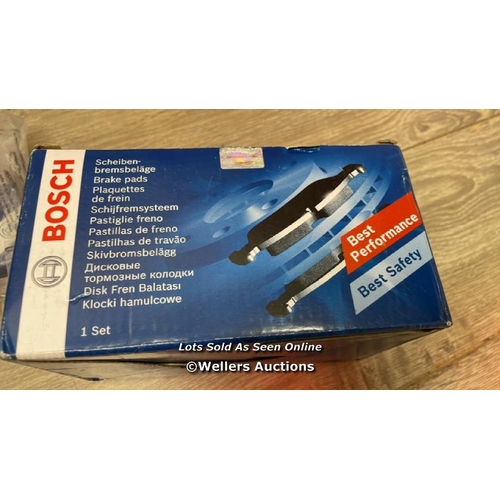 410 - BOX OF: BOSCH 0986357253 - IGNITION CABLE - SET OF 4 / BOSCH WIPER BLADE REAR H840, LENGTH: 290MM  R... 