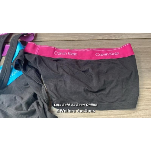 7507 - CALVIN KLEIN 3PK MIX THNG/BRF/TRNK MOD CTN PRIDE M / M / APPEARS NEW & UNWORN / SEE IMAGES FOR DETAI... 