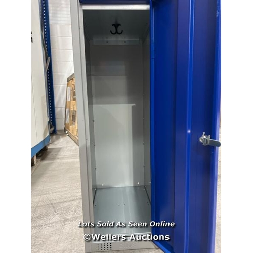 15 - METAL STORAGE LOCKER / MATERIAL: STEEL / NUMBER OF DOORS: 2 / TYPE OF LOCK: CYLINDER LOCK / WITH KEY... 