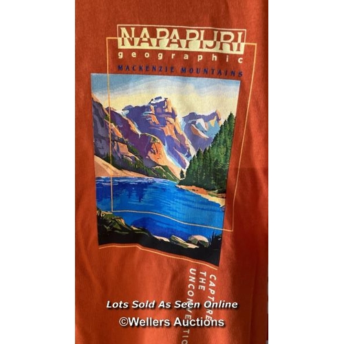 4048 - NAPAPIJRI TEE SHORT SLEEVE S-CANADA GRAPHIC M ORANGE BU / M / APPEARS NEW / WITH TAGS