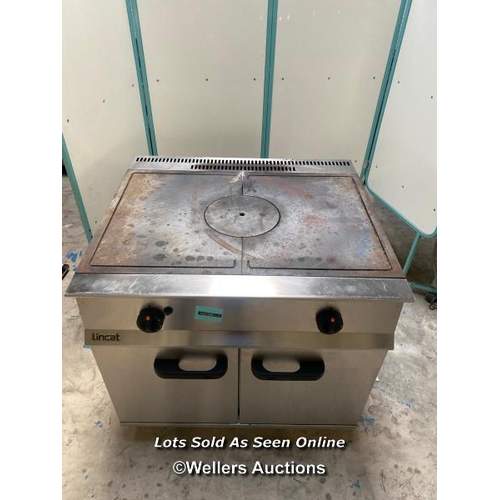 6 - Lincat 0G8005N Combi Cas Grill and Oven / Lot location: Caterfair, 8 Royce Road, Peterborough, PE1 5... 