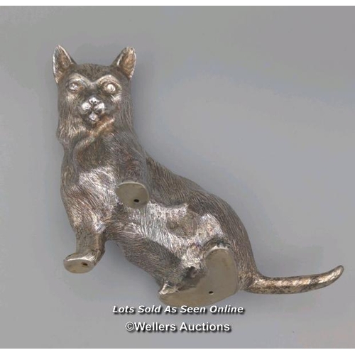 7 - Solid silver Cat model, hallmarked London 2000 (millennium hallmark) CJI. Gross weight 300g, height ... 