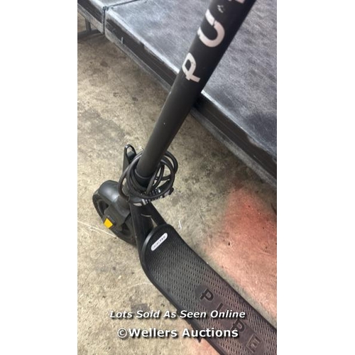 2479 - PURE AIRPRO ELECTRIC SCOOTER / POWERS UP / SIGNS OF USE / P2