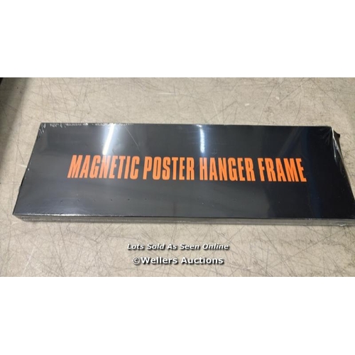 9060 - MAGNETIC POSTER HANGER FRAME / NEW / H71