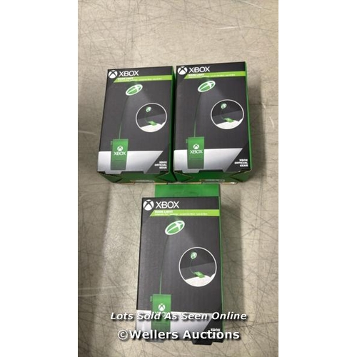 9076 - 3X XBOX BOOK LIGHTS / NEW / H71