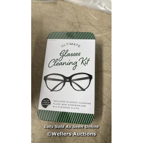 9088 - FIZZ CREATIONS ULTIMATE GLASSES CLEANING KIT / NEW / H74