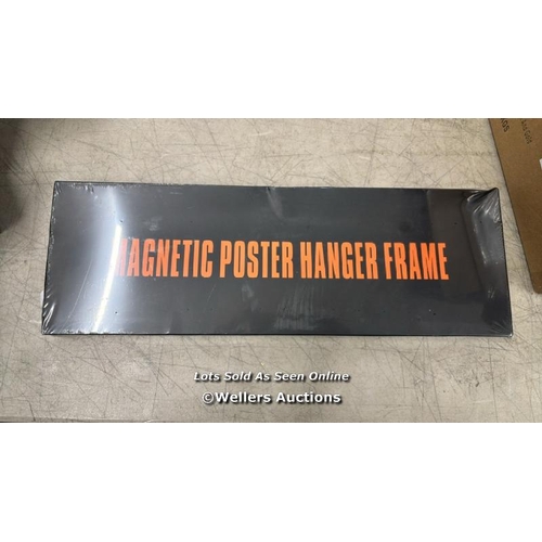 9108 - MAGNETIC POSTER HANGER FRAME / NEW / H74