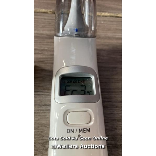 8023 - OMRON GENTLE TEMP 521 EAR THERMOMETER / MINIMAL SIGNS OF USE / POWERS UP / ERROR CODE / G2