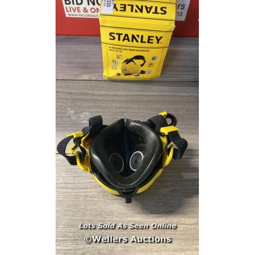 8220 - STANLEY P3 DUST MASK, REUSABLE RESPIRATOR MASK WITH FACE-FIT-CHECK TECHNOLOGY & MAXIMUM 99.99% P3 FI... 