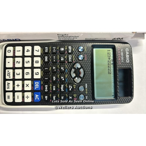 8253 - CASIO FX-991DE X (GERMAN) / MINIMAL SIGNS OF USE