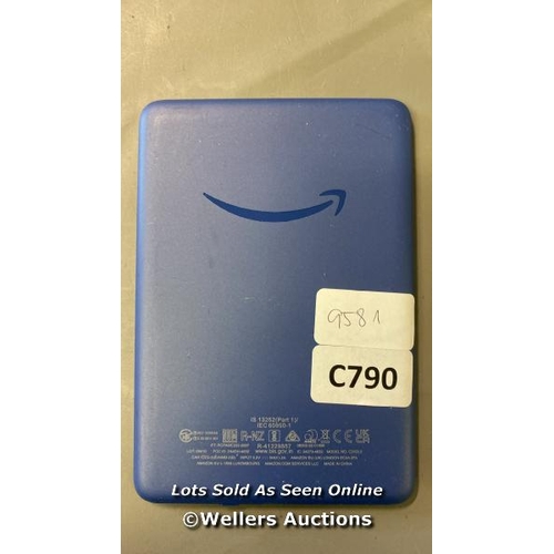 9581 - AMAZON KINDLE / MODEL C2V2L3 / BLUE