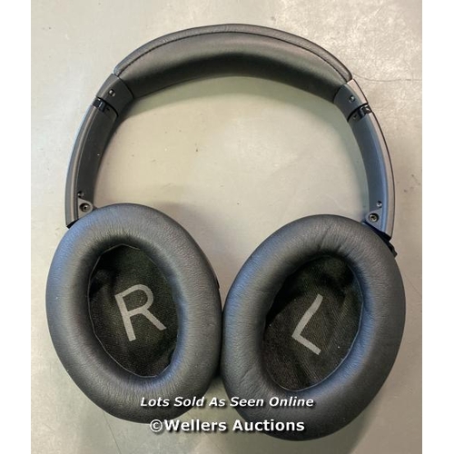 9637 - HEAPHONES: BOSE QC  /MODEL 437310 /  SN: 084896T32971565 / BLACK