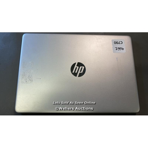 9662 - LAPTOP: HP / 250GB HD / AMD RYZEN 3 / 5300U@2.6GHZ / 8GB RAM / WIN 11 / SN: 5CD215D96V - SILVER