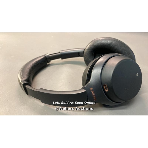 9732 - HEADPHONE SONY WITH CASE /  WH-1000X M3 - FOAM DAMAGED