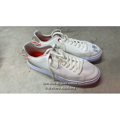 4059 - GENTS NEW UNBOXED SWIMS WHITE PARK SNEAKERS / UK 9 / B31