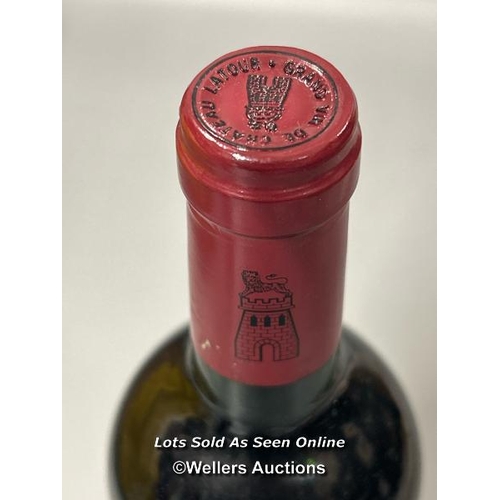 111 - A bottle of 1996 Grand Vin de Chateau Latour Premier Grand Cru Classé Pauillac , 750ml, 12.5% Vol.