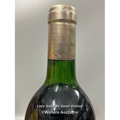 119 - A bottle of 1982 Château La Mission-Haut-Brion, Pessac-Leognan, Cru classe, 75cl.