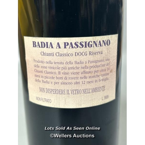 121 - A bottle of 1996 Badia a Passignano Chianti Classico Riserva, 750ml, 13% Vol.