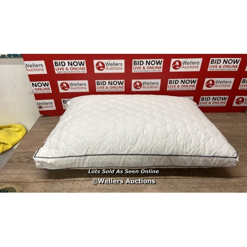 6080 - SEALY SIDE SLEEPER PILLOW SET / SIGNS OF USE  / E45