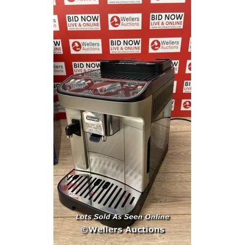 6081 - DE'LONGHI MAGNIFICA BEAN TO CUP COFFEE MACHINE ECAM310.80.SB / APPEARS NEW OPEN BOX  / E40