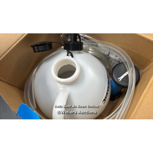 6834 - SILVERLINE OIL & FLUID EXTRACTOR PUMP 4LTR (104616), SILVER / APPEARS NEW, SEE IMAGES / G65