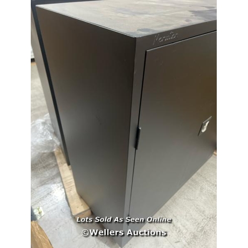 108 - EXPERT HINGED-DOOR CABINET 2000 - H 106 X W 100 CM / RRP: �670.80 / NEW BUT WITH SLIGHT WAREHOUSE DA... 