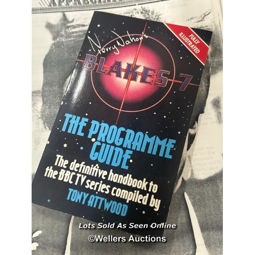 169 - Blakes 7 - a collection of magazines and fan cub publications.