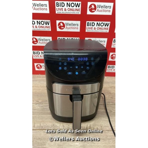 73 - GOURMIA 6.7L DIGITIAL AIR FRYER / POWERS UP / SIGNS OF USE / F8