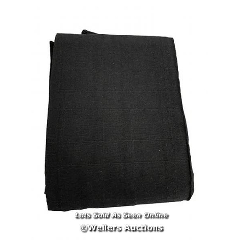 Lot 4042      