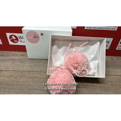 319 - RRP: 13 - MINI CAMP POM POMS OS PINK / NEW OPEN BOX