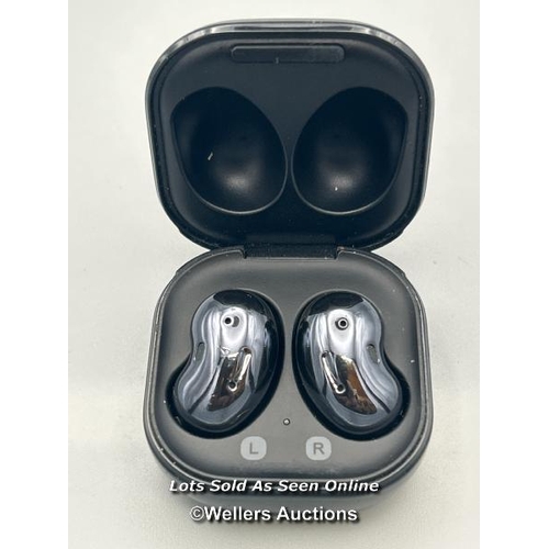 223 - Samsung Galaxy Buds Live in ear headphones, powers up / not tested / signs of use / AN47