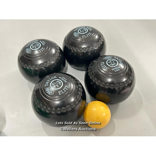 8 - A set of four Taylor Elite lawn bowls size 5, M-V36492 with bag / T38