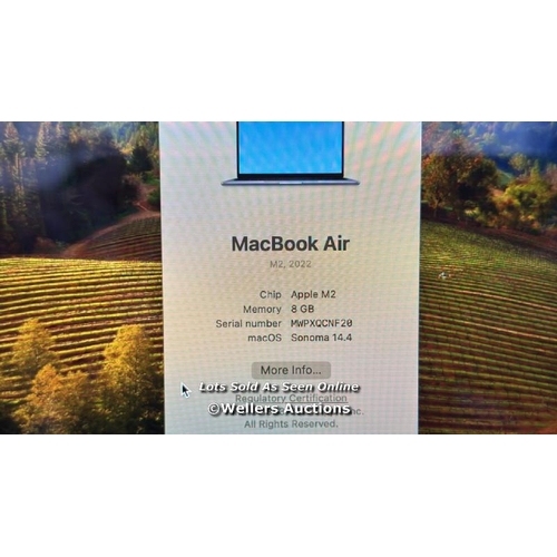 8195 - APPLE MACBOOK AIR 2022 / APPLE M2 CHIP / 8GB RAM / 256GB SSD / 13.6 INCH / MIDNIGHT / MLY33B/A / APP... 