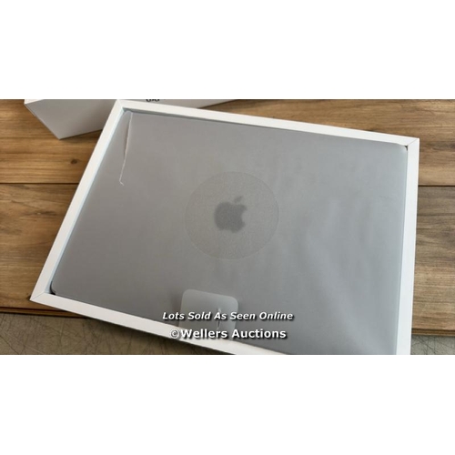 8196 - APPLE MACBOOK PRO 2022 / APPLE M2 CHIP / 8GB RAM / 256GB SSD / 13.3 INCH / SPACE GREY / MNEH3B/A / A... 