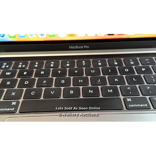 8196 - APPLE MACBOOK PRO 2022 / APPLE M2 CHIP / 8GB RAM / 256GB SSD / 13.3 INCH / SPACE GREY / MNEH3B/A / A... 