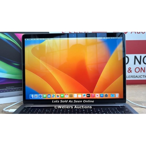 8196 - APPLE MACBOOK PRO 2022 / APPLE M2 CHIP / 8GB RAM / 256GB SSD / 13.3 INCH / SPACE GREY / MNEH3B/A / A... 